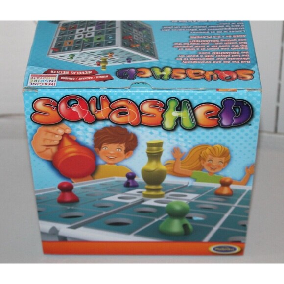 Plasmart Board Game "Squashed" It's the 3-D Cubed Game - Picture 2 of 3